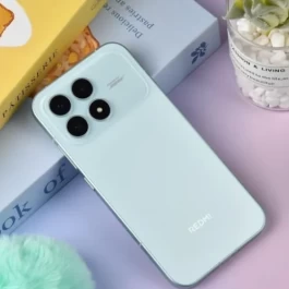 2339元！红米K90杀回地板价，性价比旗舰“卷王”再出手？