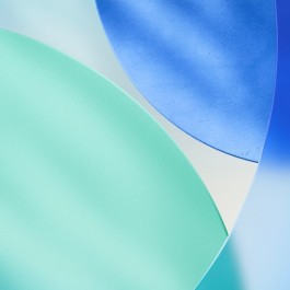 支付宝已经适配iOS液态玻璃！