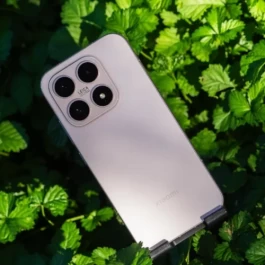 小米手机售价“大跳水”，16GB+512GB跌价1200元，618重点考虑