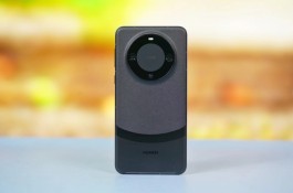 华为Mate70Pro+有几种颜色可以选择？
