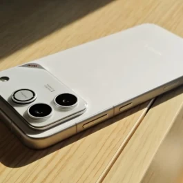 16GB+512GB不到3000元，5月可以“闭眼买”的3款手机
