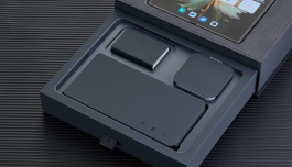 vivo X Fold配件送不送充电器？