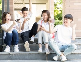 一小时赚100元的游戏（不用看广告每天能赚100元以上的游戏软件）