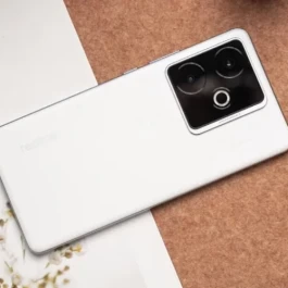 11月买手机无需太贵，依然有“补贴价”的3款手机