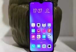 8月换机指南：1500元上下三款手机实测，花小钱办大事！