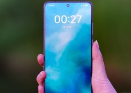 真我Realme GT6高亮系统文字怎么关闭？
