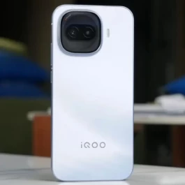 看完 iQOO Z11 Turbo 发布会，只能说：友商这次压力不小