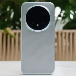 荣耀Magic9 Pro下月发布，直降1300元的荣耀Magic8 Pro，还值得入手吗？