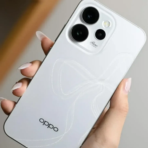 纠结了很久才买OPPO Reno 15 Pro,用了一个月,我现在后悔了吗?
