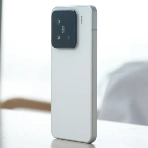 小米15断崖式暴跌，16GB+512GB直接跌穿“地板价”