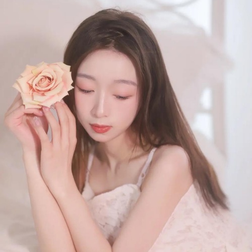 如何利用手机一天赚100元？建议试试赏帮赚APP